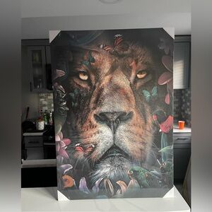 BRAND NEW! Extra Large Lion canvas hanging picture.
